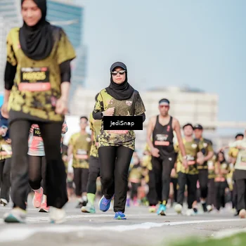 Runner Photo 6785757