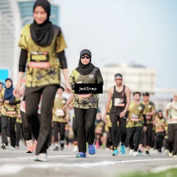 Runner Photo 6785774