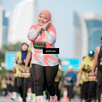 Runner Photo 6785928