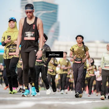 Runner Photo 6785996