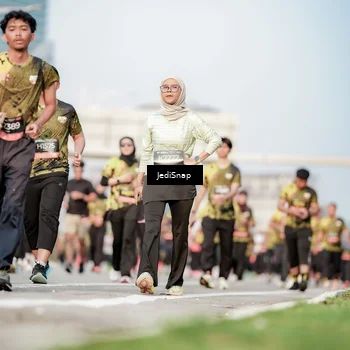 Runner Photo 6786099