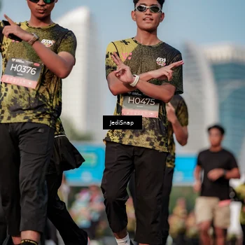 Runner Photo 6786123