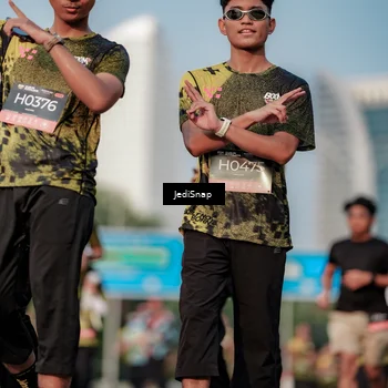 Runner Photo 6786141