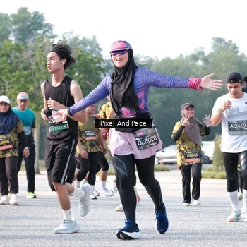 Runner Photo 6786290