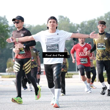 Runner Photo 6786310
