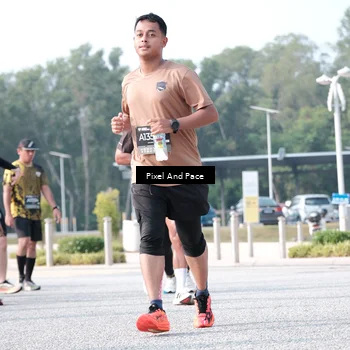 Runner Photo 6786339