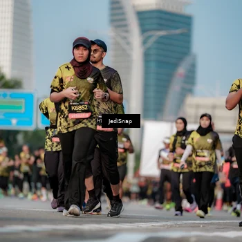 Runner Photo 6786388