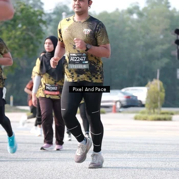 Runner Photo 6786398