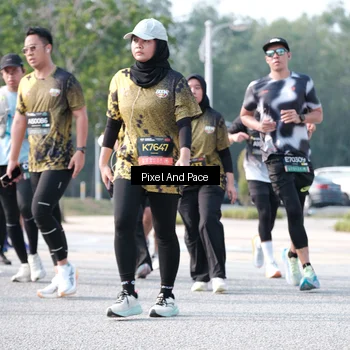 Runner Photo 6786428