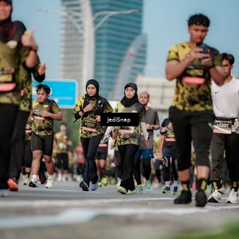 Runner Photo 6786448