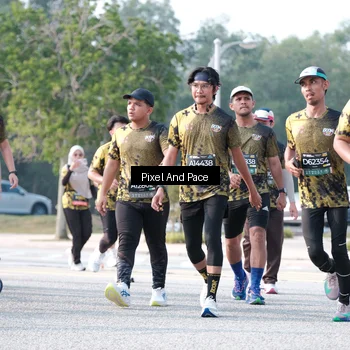 Runner Photo 6786484