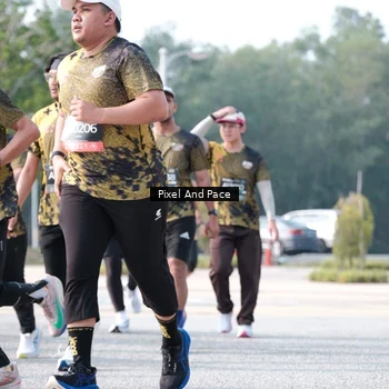 Runner Photo 6786486