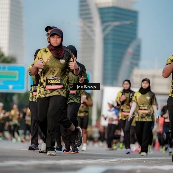 Runner Photo 6786497