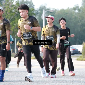 Runner Photo 6786515