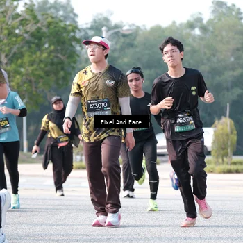 Runner Photo 6786525