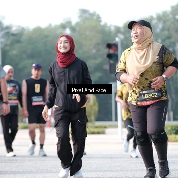 Runner Photo 6786588