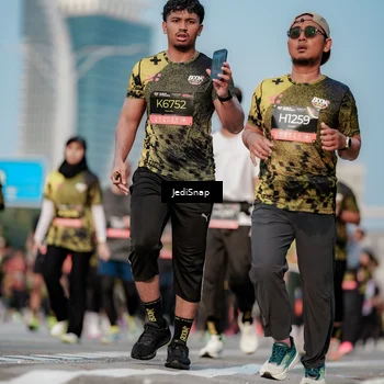 Runner Photo 6786622