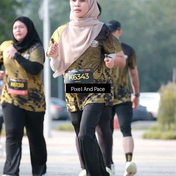 Runner Photo 6786715