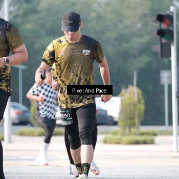 Runner Photo 6786721
