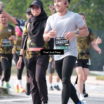Runner Photo 6786754