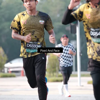 Runner Photo 6786774