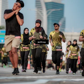 Runner Photo 6786778