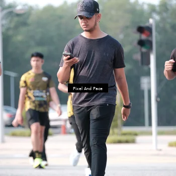 Runner Photo 6786803