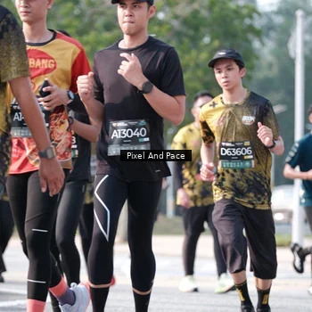 Runner Photo 6786822