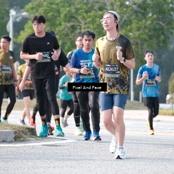 Runner Photo 6786869