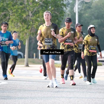 Runner Photo 6786874