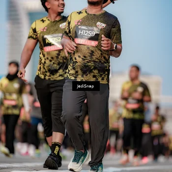 Runner Photo 6786883
