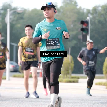 Runner Photo 6786929