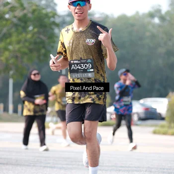 Runner Photo 6786951