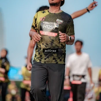 Runner Photo 6786978