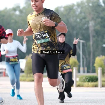 Runner Photo 6786986