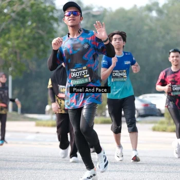 Runner Photo 6786988