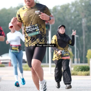 Runner Photo 6786989