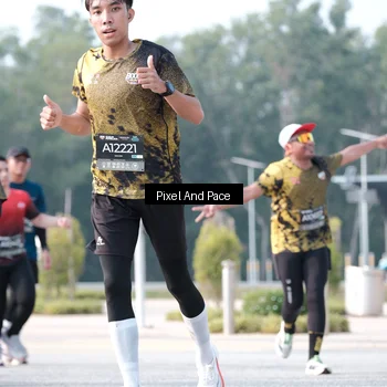 Runner Photo 6787034