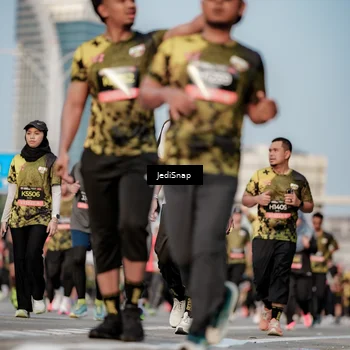 Runner Photo 6787060