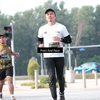 Runner Photo 6787088