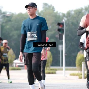 Runner Photo 6787095