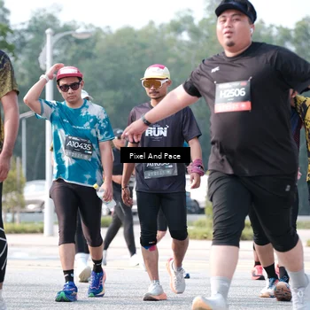 Runner Photo 6787128