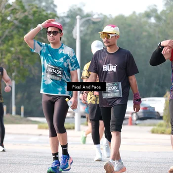 Runner Photo 6787132