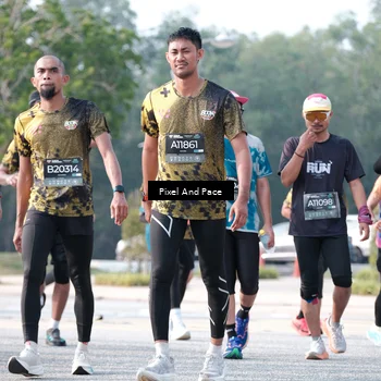 Runner Photo 6787133