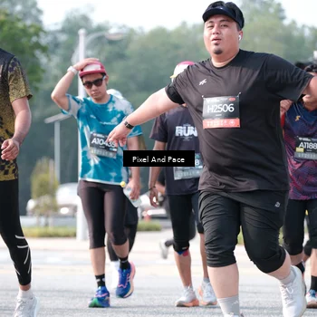 Runner Photo 6787134