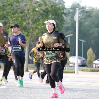 Runner Photo 6787197