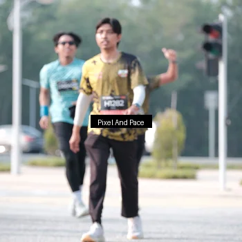 Runner Photo 6787240