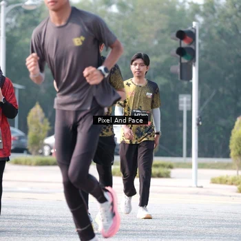 Runner Photo 6787251