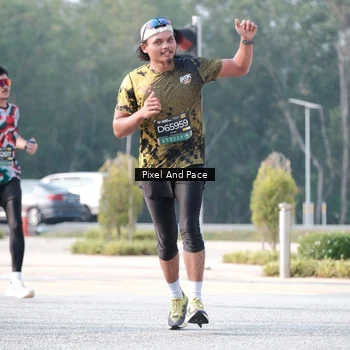 Runner Photo 6787261