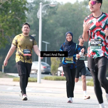Runner Photo 6787271